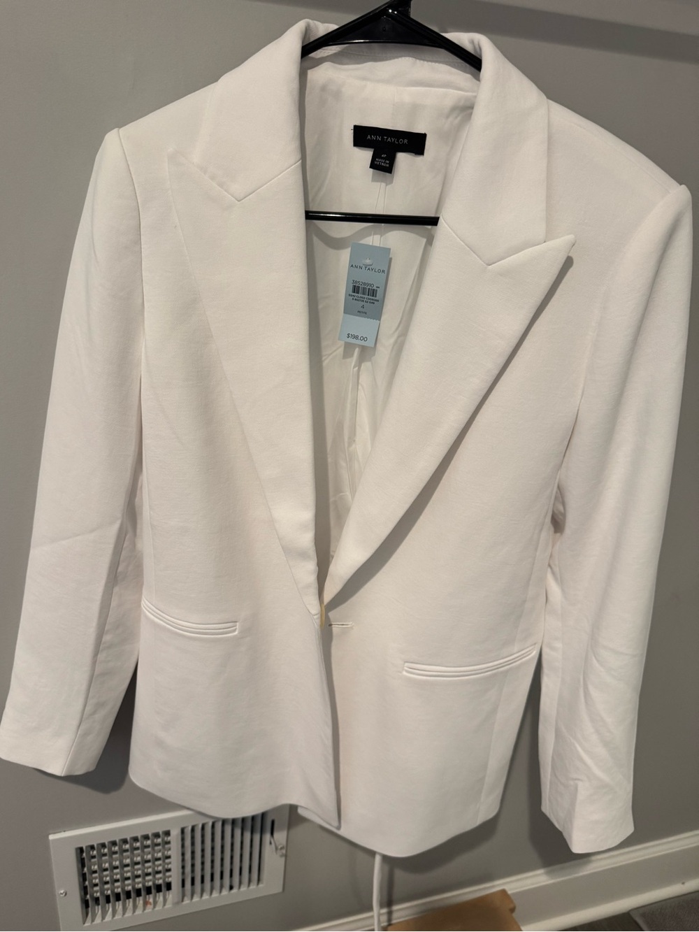 Ann Taylor White Women's Belted Tailored Blazer - NWT